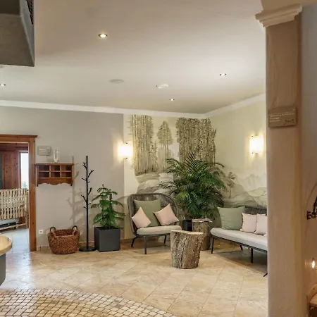 Premium Waldjuwel By Interhome *